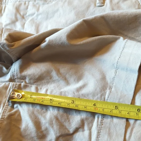 NWT Women's Size 16 Mid Rise Shorts by Croft and Barrow - Picture 7 of 7